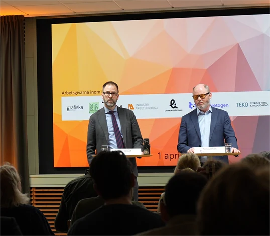 Arbetsgivarnas representanter på presskonferensen om nytt Industriavtal